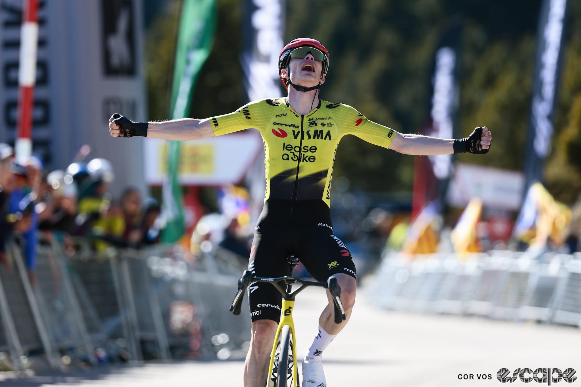 Vingegaard is who we thought he was but Evenepoel falters in Catalunya