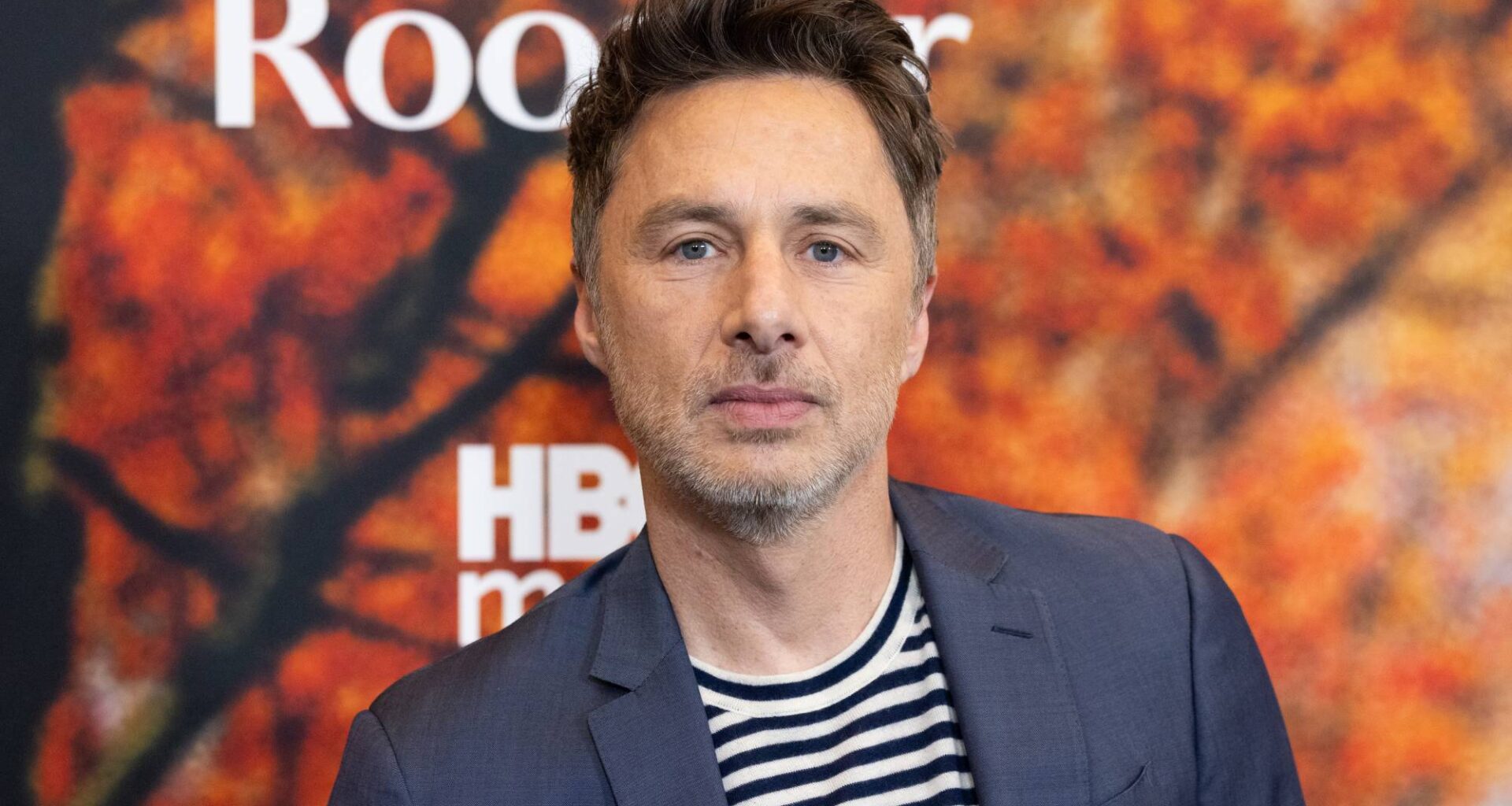 'Scrubs' star Zach Braff denies he's dating an AI chatbot