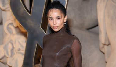 All the Details of Zoë Kravitz’s Engagement Ring From Harry Styles