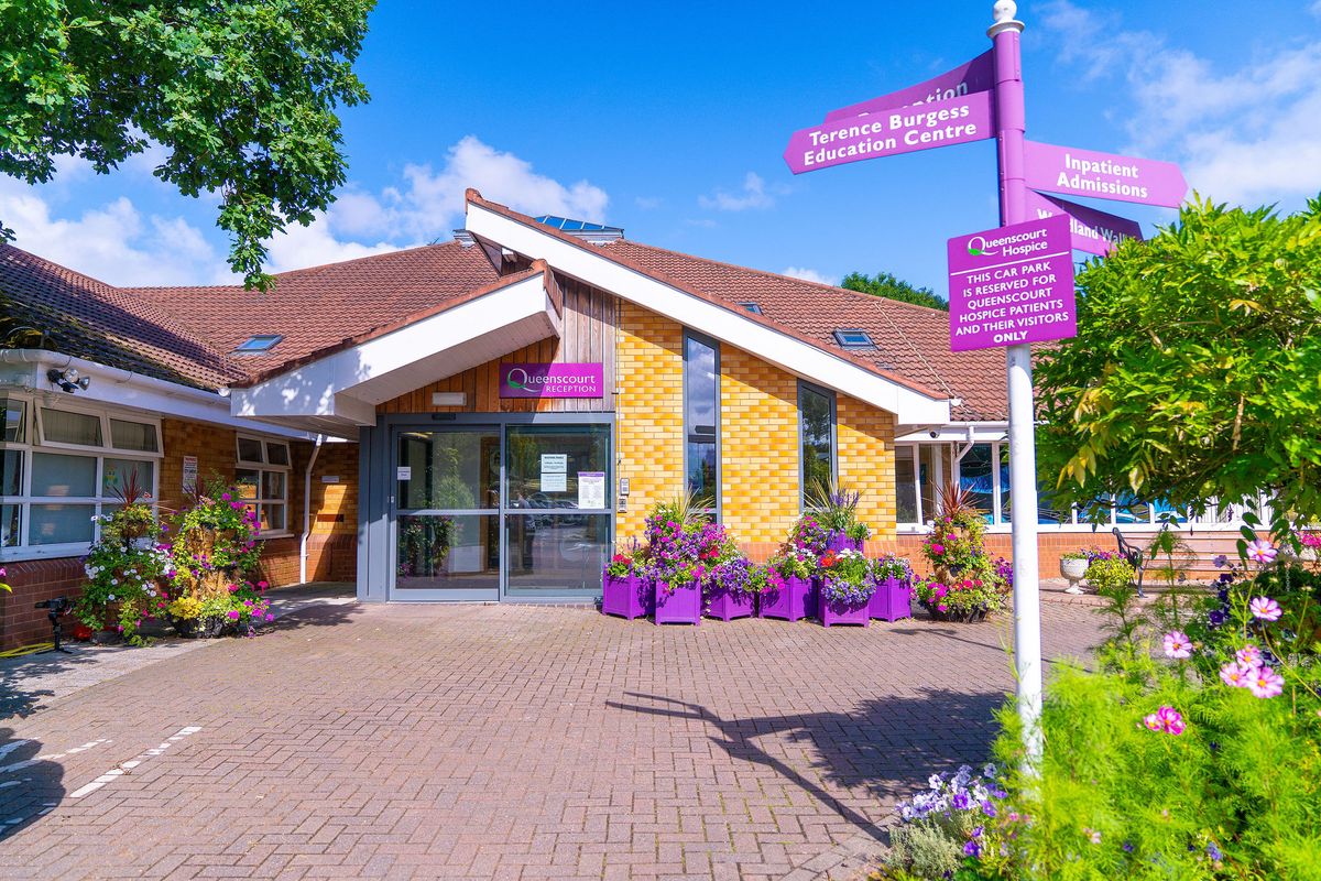 Queenscourt Hospice, Southport