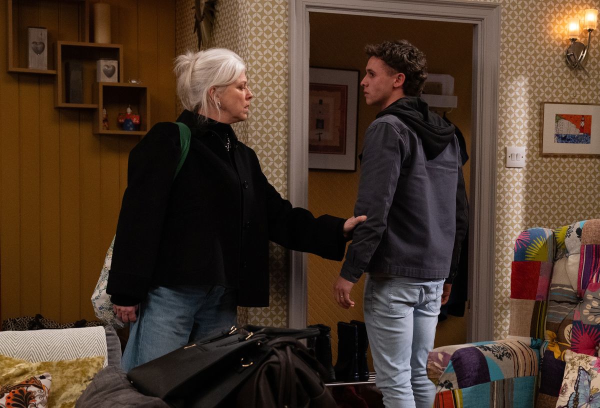 Jacob attempts to deal with his bullying boss Dr Todd