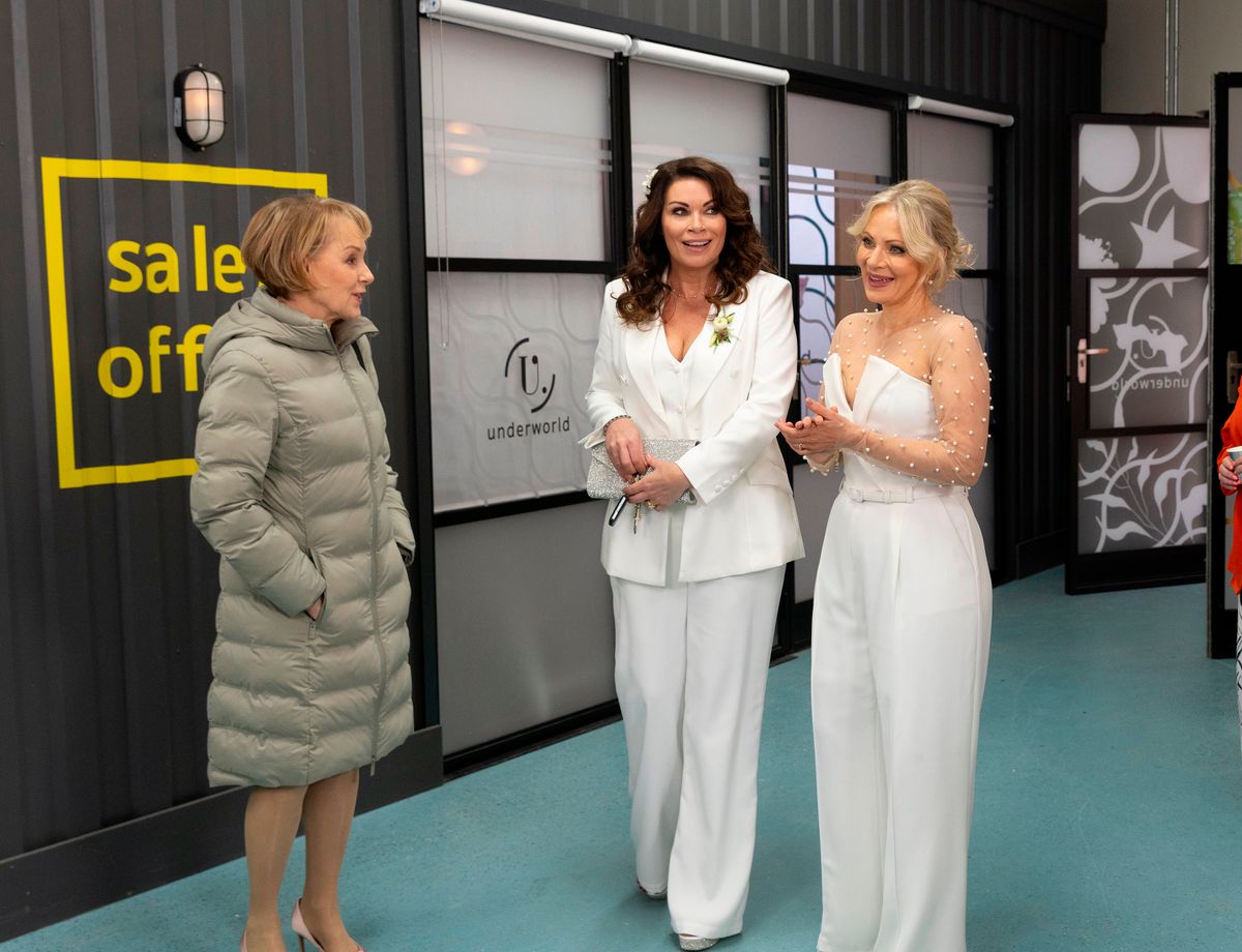 Lisa refuses to miss out on their special day, and she takes action to make sure she and Carla get married 