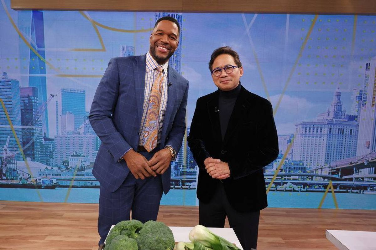 Dr WIlliam Li (right) on Good Morning America