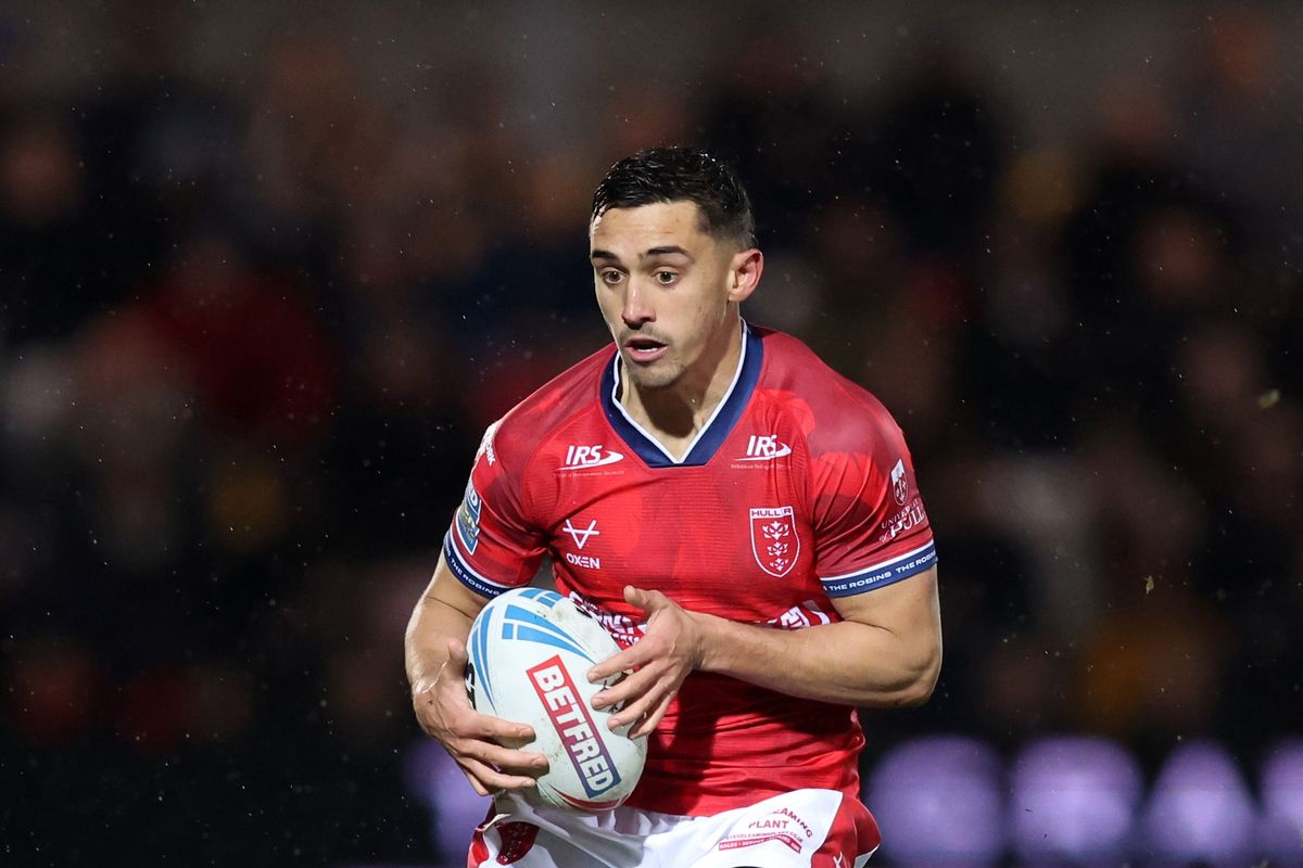 Full-back Arthur Mourgue is set to return from injury for Hull KR next month.
