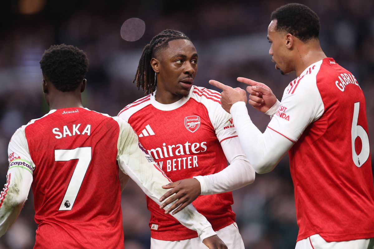 Bukayo Saka, Ebere Eze and Gabriel Magalhaes