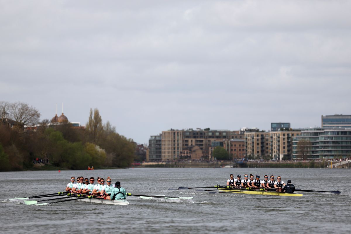 Women's Boat Race teams Oxford and Cambridge
