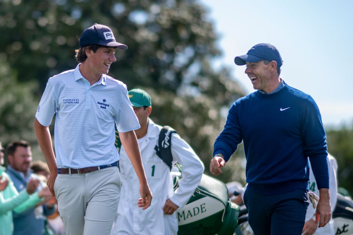 Mason Howell talks to Rory McIlroy