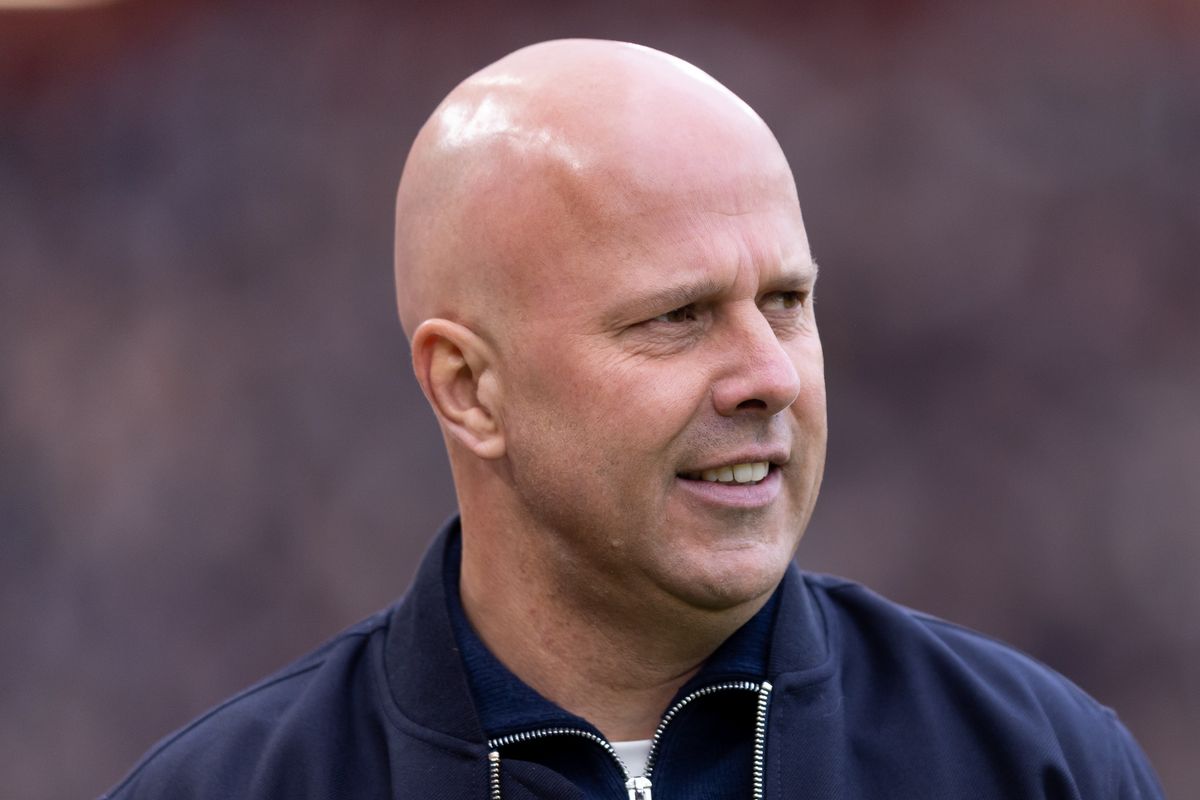 Liverpool head coach Arne Slot