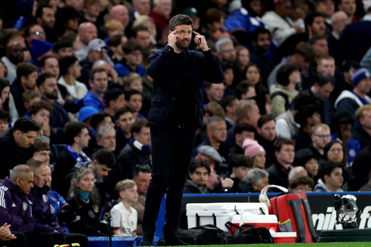 Michael Carrick looks to be leading Manchester United back to the Champions League next season