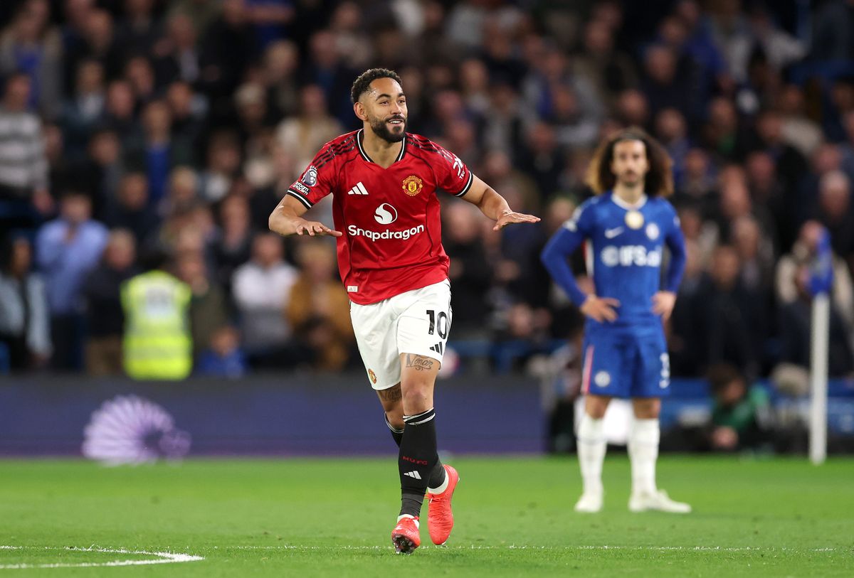 Matheus Cunha celebrates scoring for Manchester United against Chelsea at Stamford Bridge