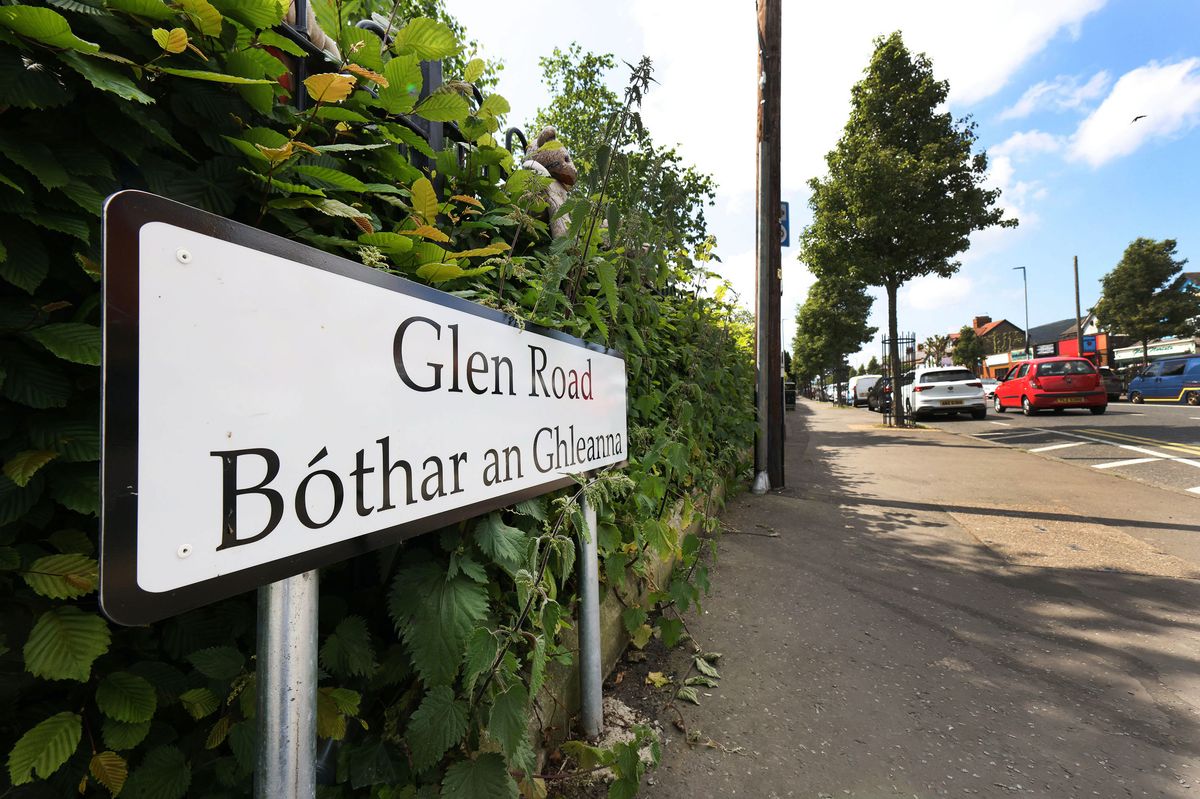 Glen Road Belfast street sign