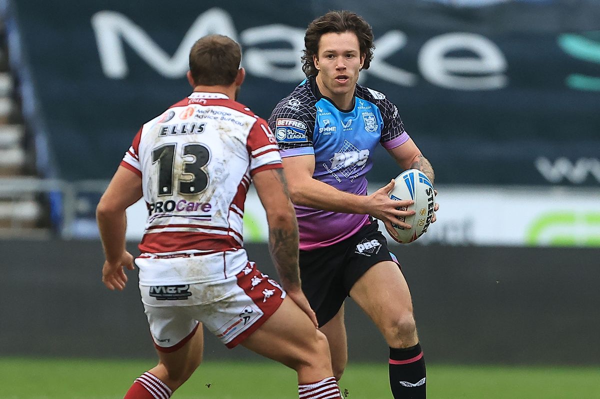 Hull FC forward Yusuf Aydin.
