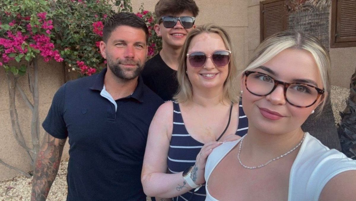 Grant, wife Kirsten, daughter Tilly and son Shaw