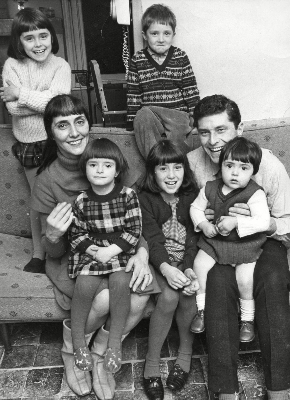 June and family at her home in 1967
