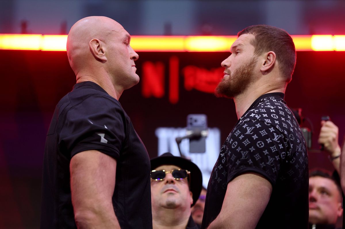 Tyson Fury and Arslanbek Makhmudov at their weigh-in ahead of tonight's fight