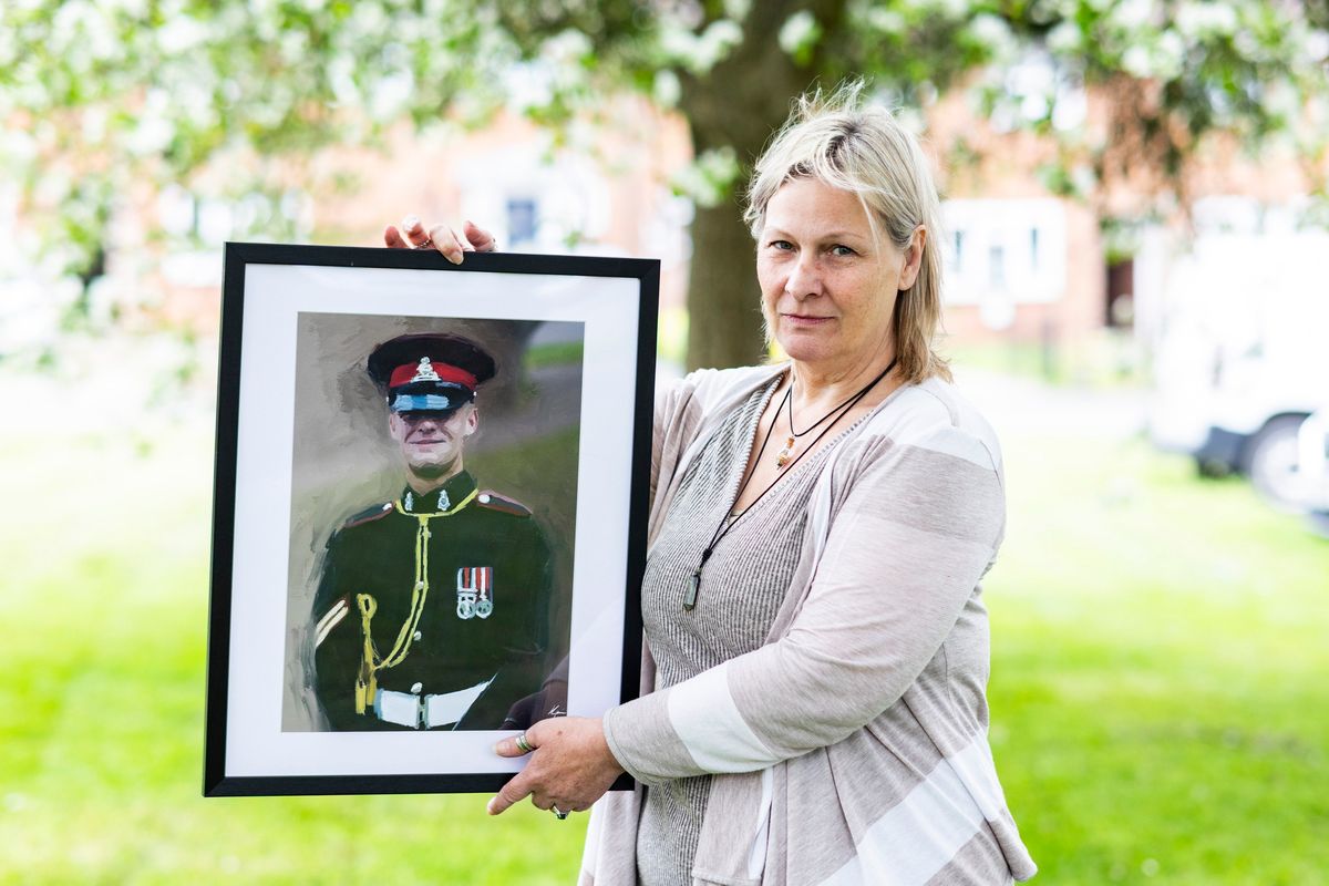 Dawn called 999 believing she was having a heart attack