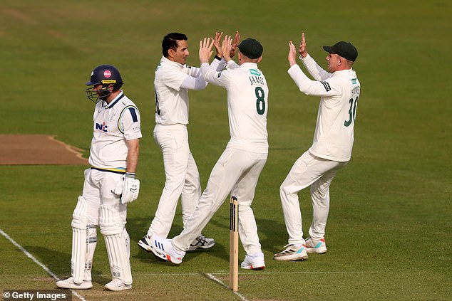 A County Championship career bowling average of 19.89 with Leicestershire, Hampshire and Nottinghamshire highlights the quality that Mohammad Abbas will bring to Derbyshire