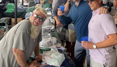 Golf legend John Daly organized a meet with fans at the Top Dawg Tavern before the Masters