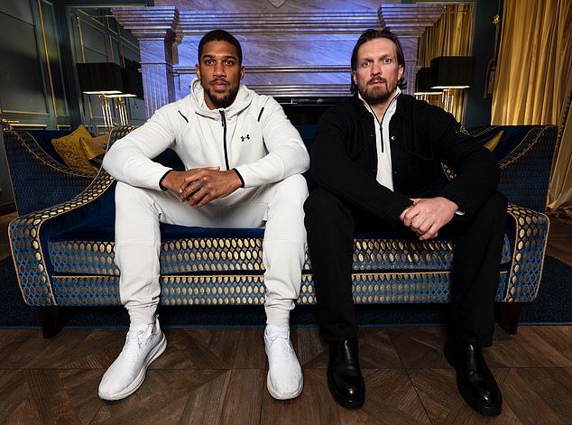 The wider heavyweight landscape only adds intrigue. Recent footage of Anthony Joshua linking up with Usyk - the very man who twice defeated him - has sparked fascination