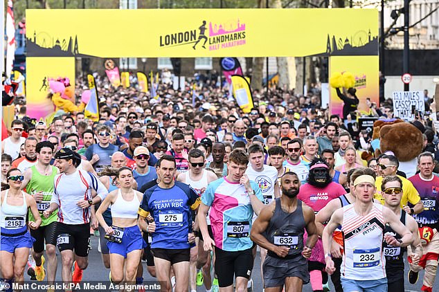 Runners have been warned that they are putting themselves at risk if they use 'dangerous' training plans given by AI chatbots