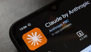 Anthropic in European AI data center push, recruits for key dealmaker