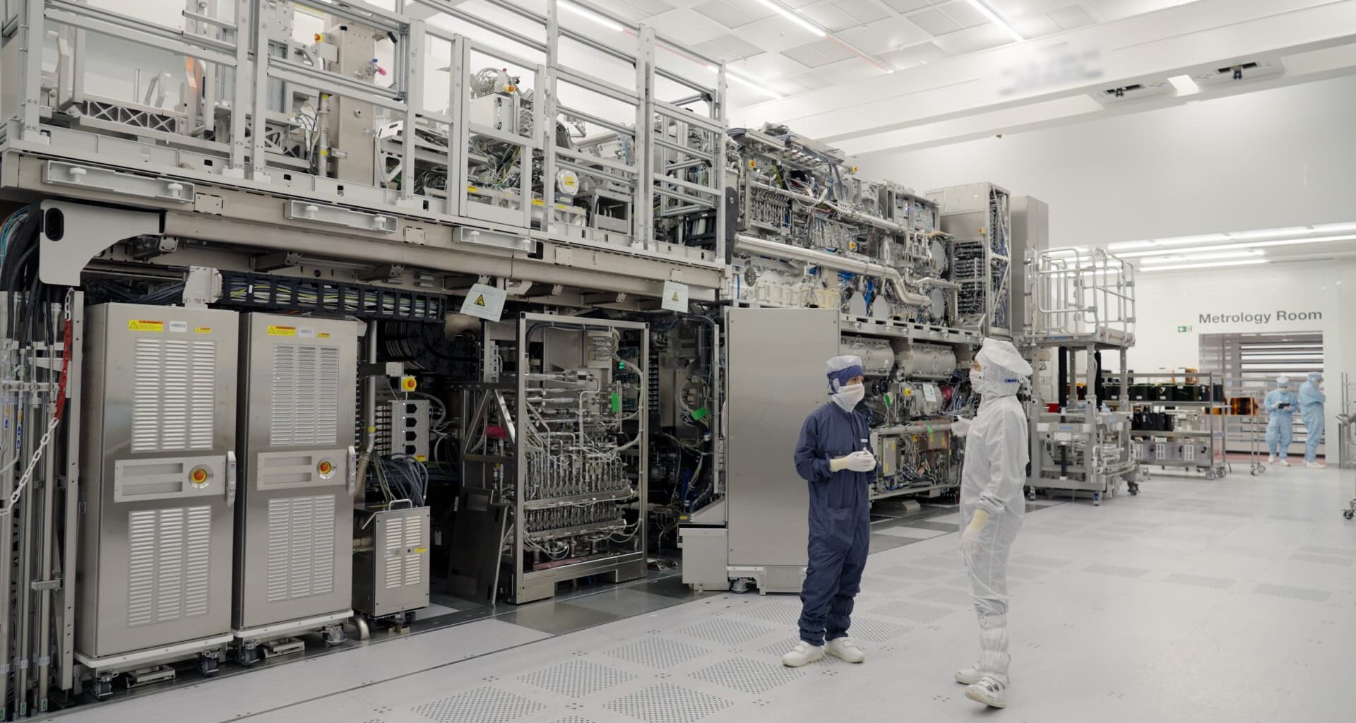 ASML raises 2026 guidance as AI chip demand stays strong