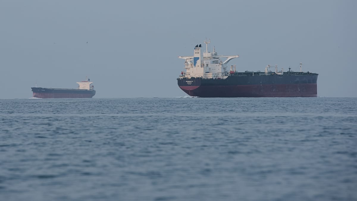 US and Iran continue seizing ships in tense Hormuz standoff