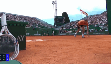 Daniil Medvedev smashes racket six times during double-bagel defeat