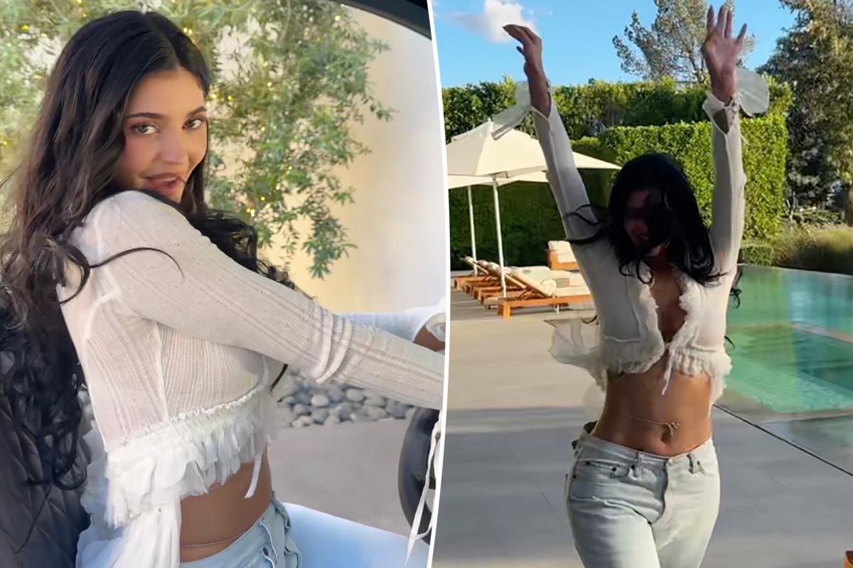 Inside Kylie Jenner's sprawling Palm Springs home as reality star gives epic 'house tour'