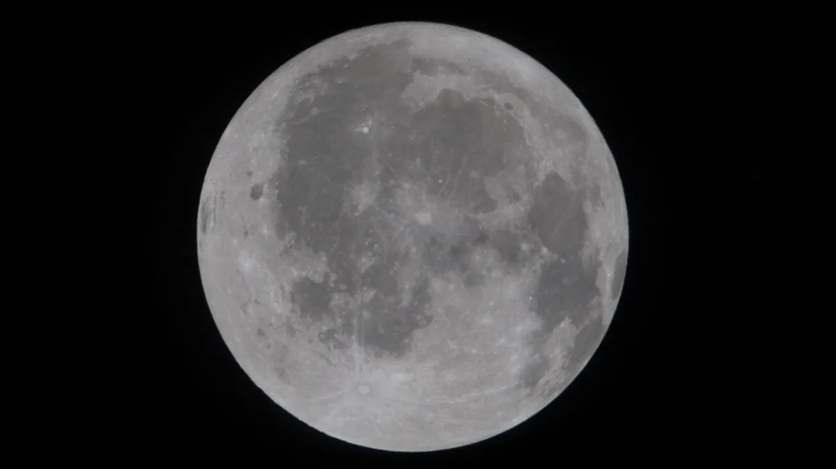 Stunning photos captured by Artemis II astronauts