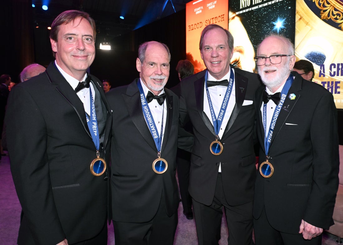 Fermilab experiment receives prestigious Breakthrough Prize in Fundamental Physics