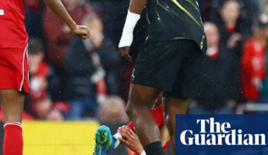 Arne Slot fears ‘really bad’ Ekitiké injury and laments missed Liverpool chances | Liverpool