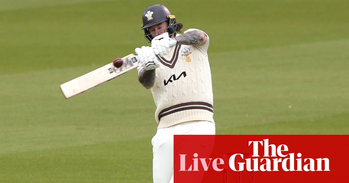 Essex v Somerset, Surrey v Leicestershire, and more: county cricket, day two – live | County Championship
