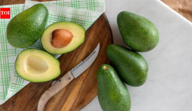 6 foods to combine with avocado to boost fiber intake and how to consume them