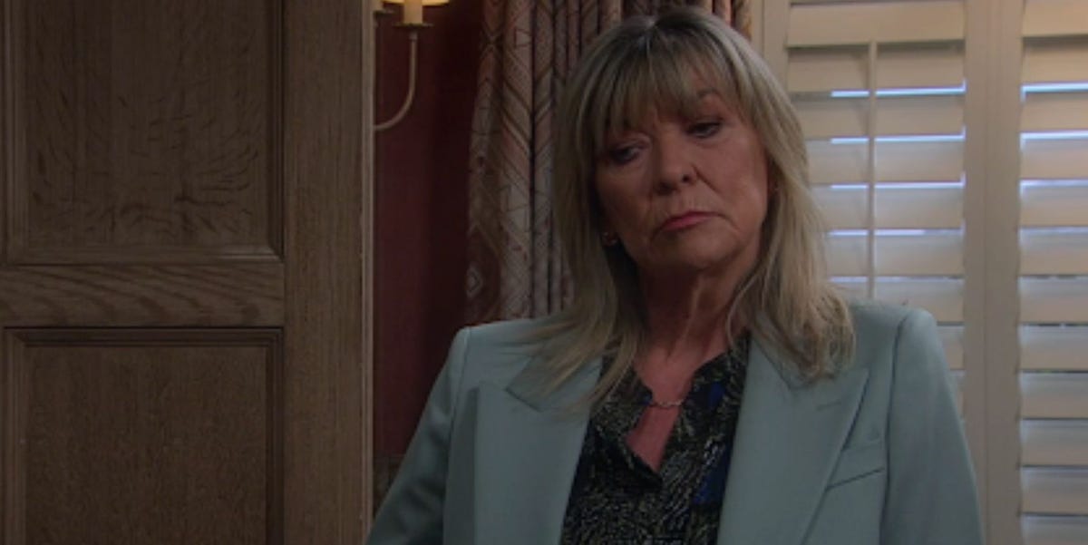 Emmerdale's Kim Tate makes a dangerous move after poison twist