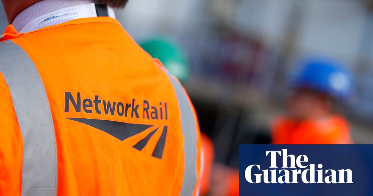 Network Rail worker wins race harassment case after EDL leaflet left in locker | Hampshire