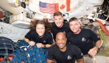 Artemis crew share stories of lifelong bonds, tears shed and fears of re-entry