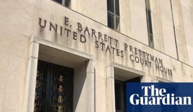 US conservatives sue to dismantle Native Hawaiian healthcare scholarships | Hawaii