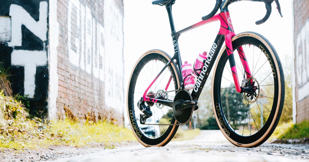 Bike check: why Madis Mihkels is riding wider tires and rims at Paris-Roubaix