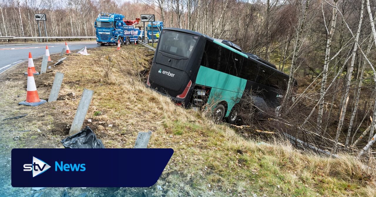 Two people taken to hospital after bus crash in Highlands