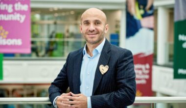 Morrisons to cut hundreds of head office jobs in AI push