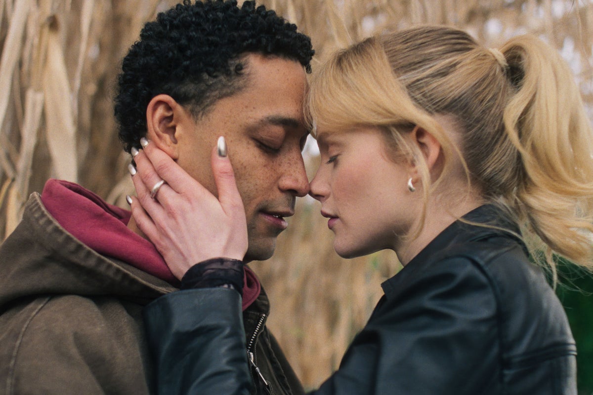 Mint review – Loyle Carner stars in a gorgeous, lyrical Romeo and Juliet retelling