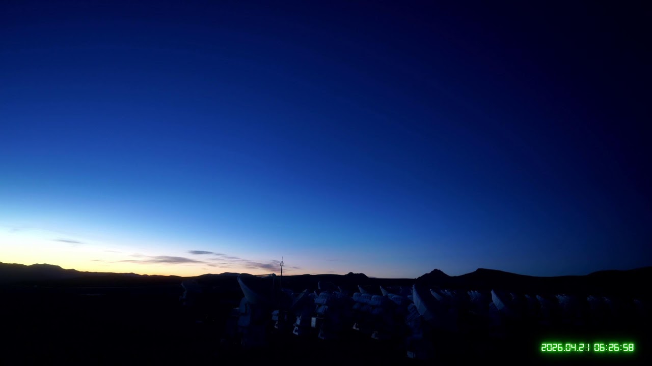 The Atacama Large Millimeter/submillimeter Array (ALMA) and Starry sky LIVE, Chile - YouTube