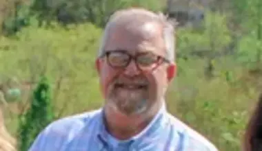 Veteran battling stage 4 colon cancer says he was denied healthcare treatment by VA over his income