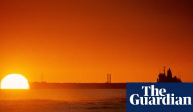 The great energy pivot: US oil and Chinese solar are the winners in Trump’s war on Iran | Energy industry