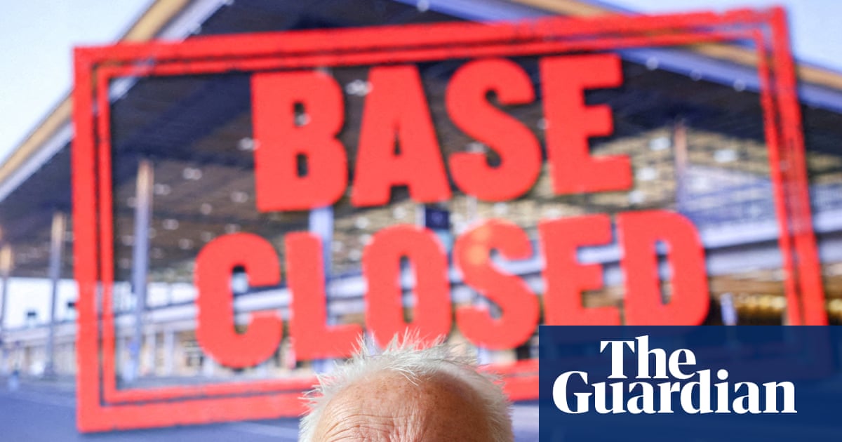 Ryanair to shut Berlin base as it blames rise in German aviation tax | Ryanair