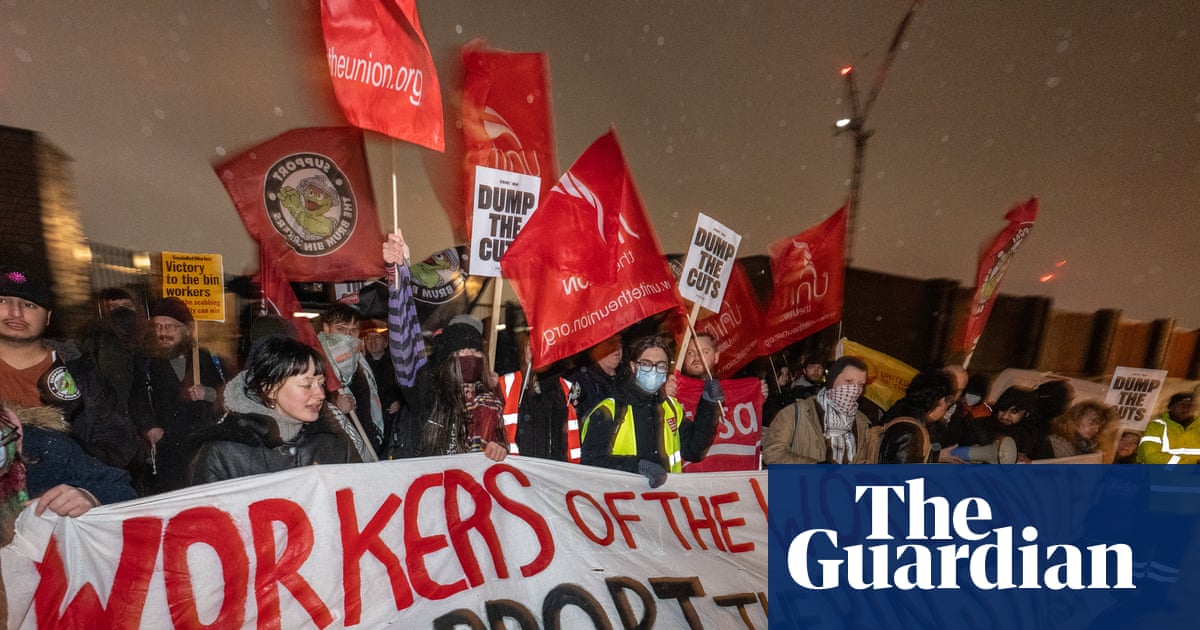 Birmingham council leader says end of city’s bin strike ‘within sight’ | Birmingham