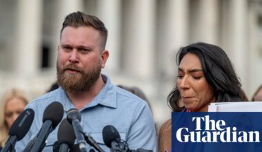 Virginia Giuffre’s brother criticizes King Charles III for not meeting survivors of Epstein abuse | US news