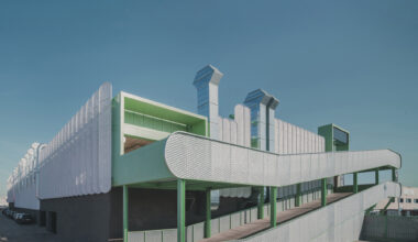 Leganés Auto Center / OOIIO Arquitectura