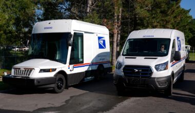USPS to suspend pension contributions, seeks 4-cent stamp price hike